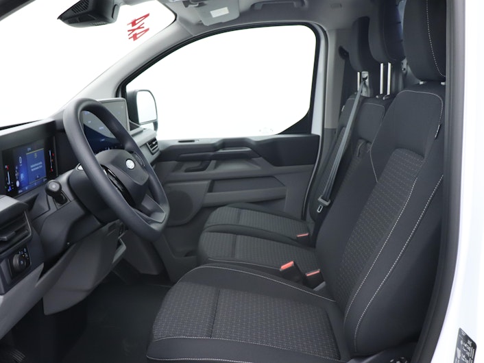 Vehicle image FORD TRANSIT CUSTOM