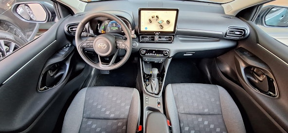 Vehicle image 10 Vehicle image 10