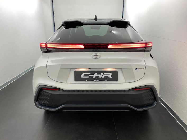 image du véhicule TOYOTA C-HR