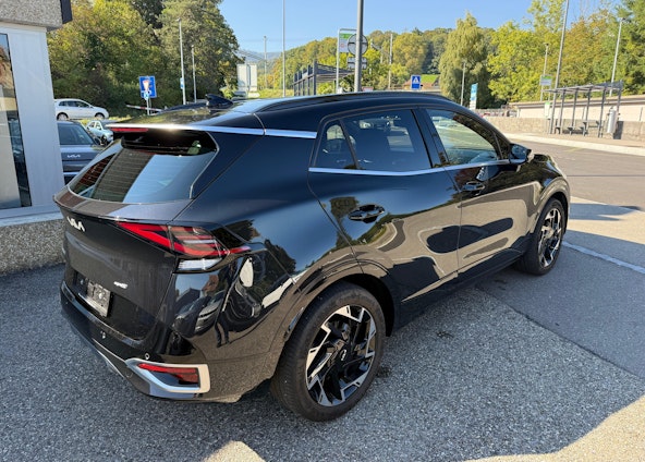 Vehicle image 3 Vehicle image 3