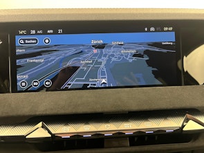 Vehicle image DS AUTOMOBILES No4 E-Tense Étoile Alcantara