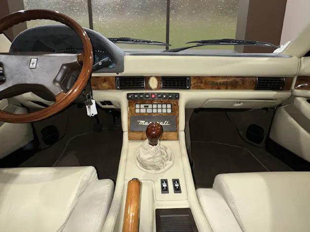 Maserati Biturbo 222 E