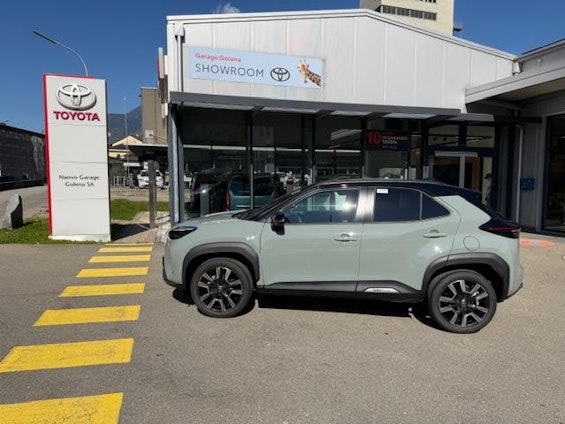 Vehicle image 1