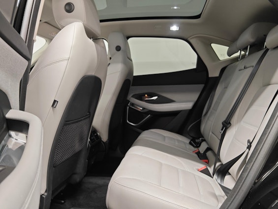 Vehicle image 7 Vehicle image 7