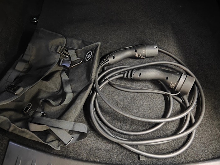 Vehicle image JAGUAR E-PACE