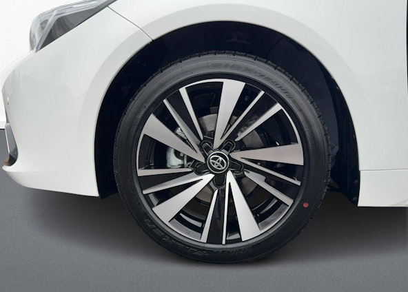 Vehicle image 12 Vehicle image 12