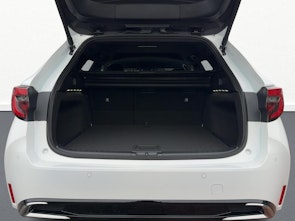 Vehicle image TOYOTA Corolla Touring Sports 1.8 HSD Trend