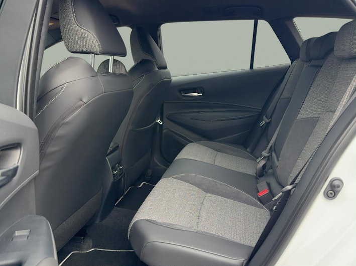 Vehicle image TOYOTA COROLLA