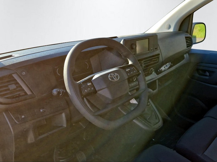 Vehicle image TOYOTA PROACE