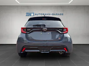 Toyota Yaris 1.5 VVT-i HSD GR Sport