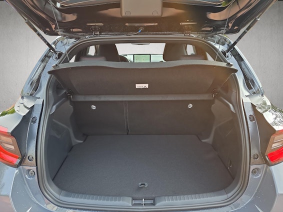 Vehicle image 12 Vehicle image 12