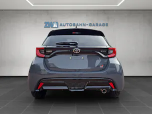 Toyota Yaris 1.5 VVT-i HSD GR Sport