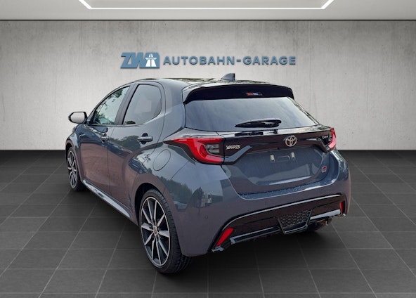 Vehicle image 2 Vehicle image 2