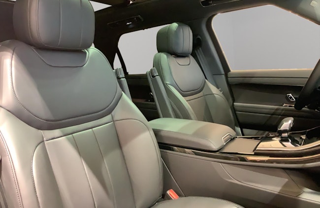 Vehicle image 8 Vehicle image 8