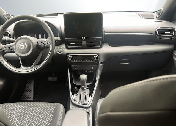 Vehicle image 8 Vehicle image 8