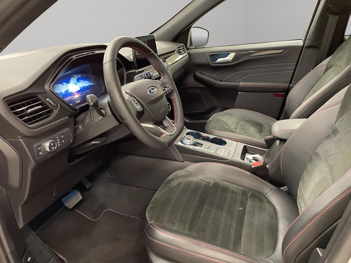 Vehicle image FORD KUGA