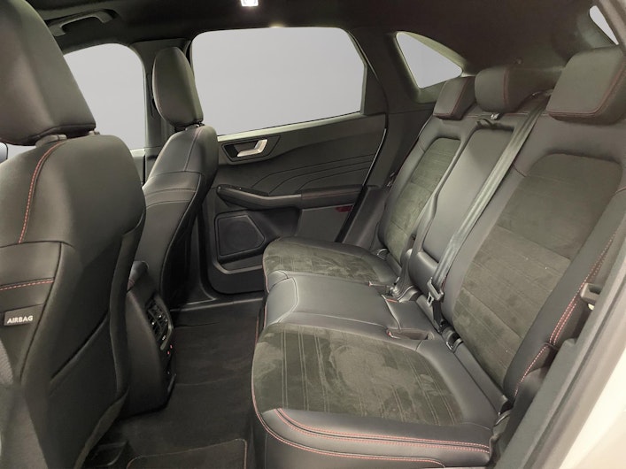 Vehicle image FORD KUGA