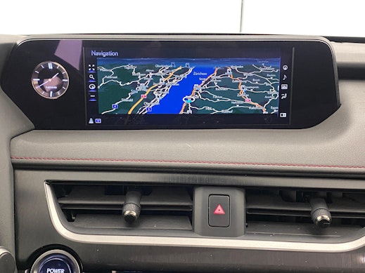 LEXUS UX 250h F-Sport 3