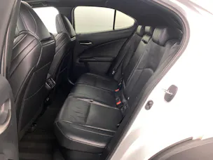 Lexus UX 250h F-Sport