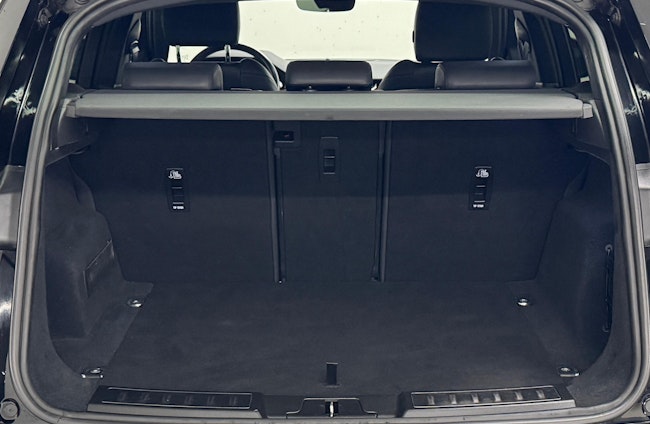 Vehicle image 10 Vehicle image 10