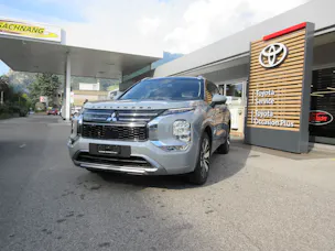 Mitsubishi Outlander 2.4 PHEV Instyle 4x4