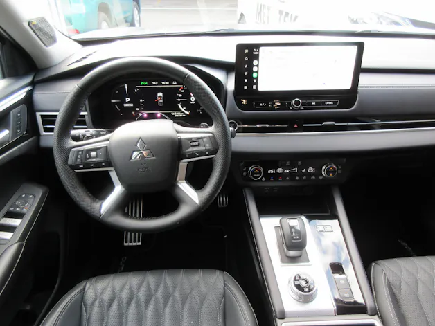 Mitsubishi Outlander 2.4 PHEV Instyle 4x4