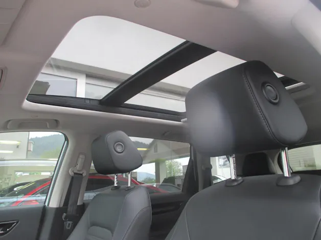 Honda CR-V 2.0 i-MMD Advance 4WD - mit Aktionsleasing 1.9% und 8 Jahren Garantie!