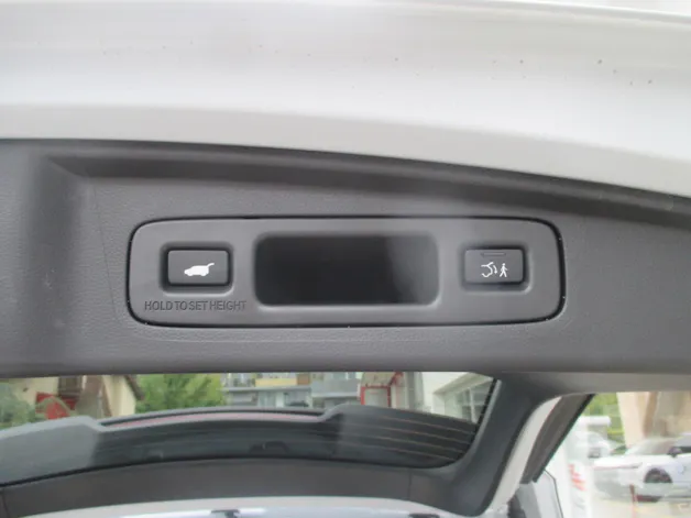 Honda CR-V 2.0 i-MMD Advance 4WD - mit Aktionsleasing 1.9% und 8 Jahren Garantie!