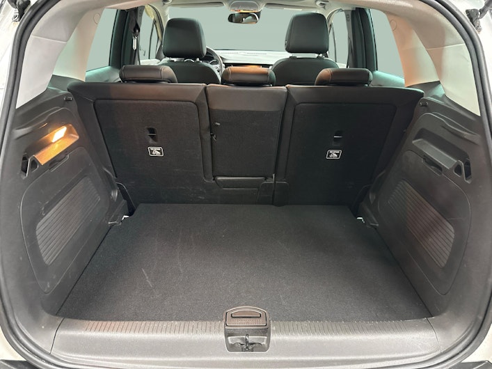 Vehicle image OPEL CROSSLAND