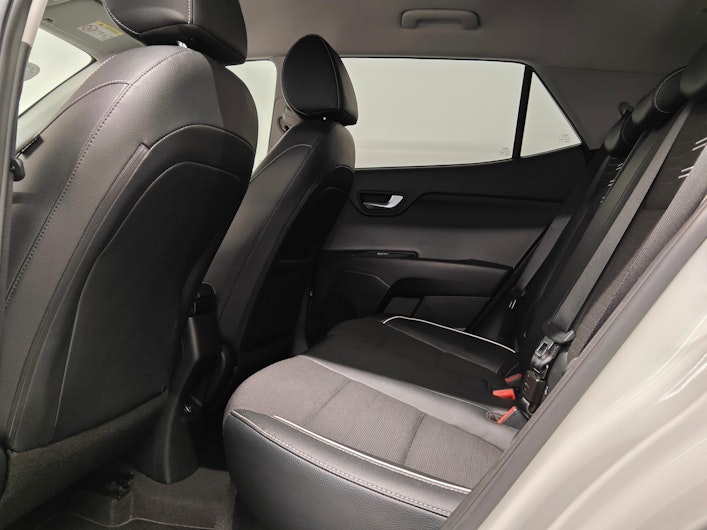 Vehicle image KIA STONIC