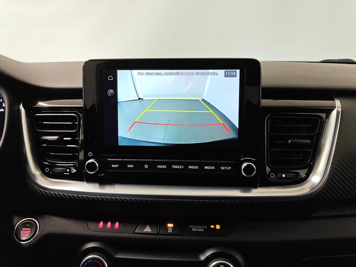 Vehicle image KIA STONIC