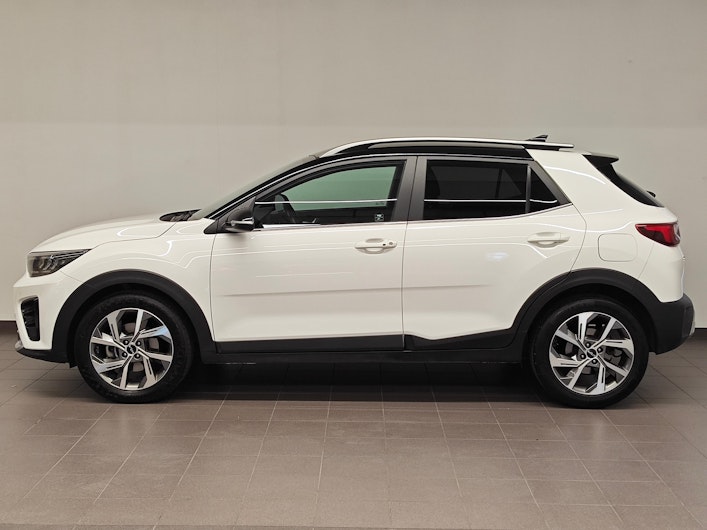 Vehicle image KIA STONIC