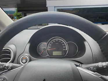 MITSUBISHI SPACE STAR 12