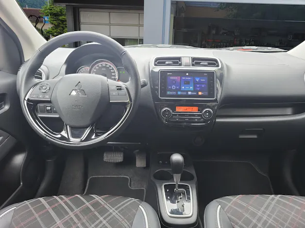 Mitsubishi Space Star 1.2 MIVEC Intense+