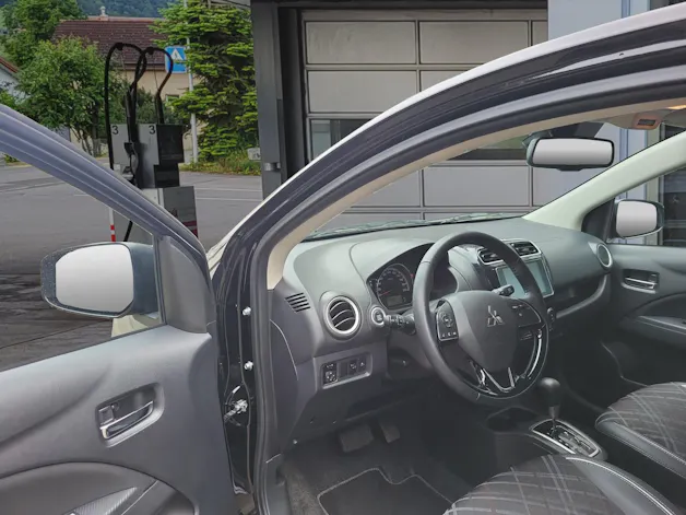 Mitsubishi Space Star 1.2 MIVEC Intense+