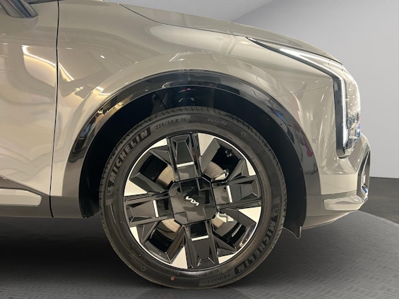 Vehicle image 11 Vehicle image 11