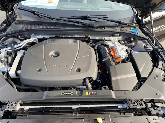 Volvo V60 2.0 T6 TE Business eAWD