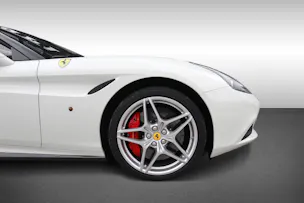 Ferrari California T