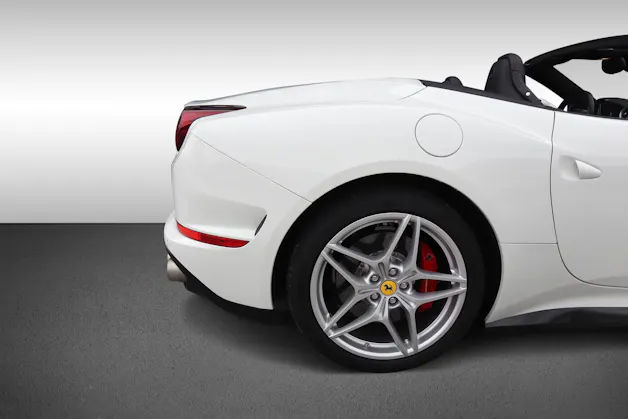 Ferrari California T