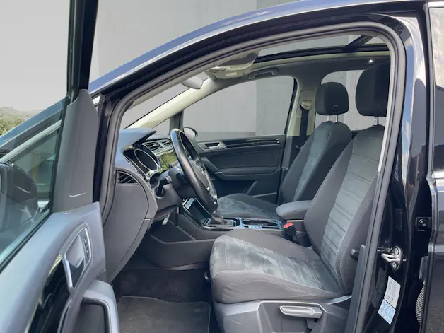 VW Touran 2.0 TDI BlueMotion Technology Highline DSG