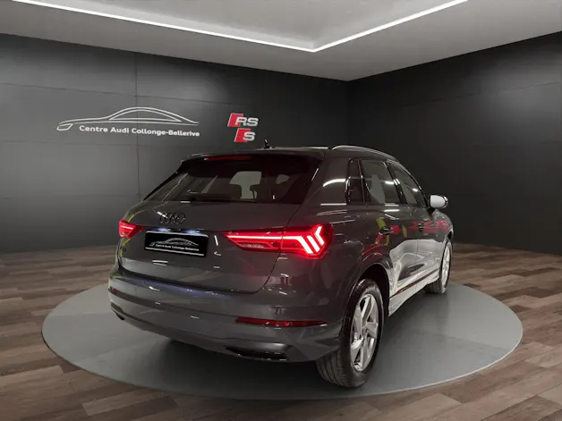 Audi Q3 35 TFSI advanced Attraction S-tronic