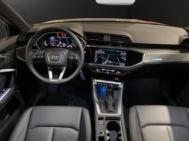 Audi Q3 35 TFSI advanced Attraction S-tronic