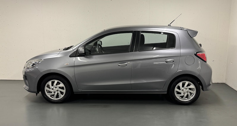 Vehicle image MITSUBISHI SPACE STAR