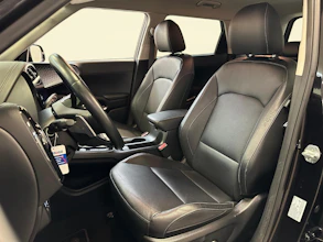 https://vehicle.imgix.net/4031071/2dbde9da-32fd-4cd4-9916-51eb16bfa66c.jpg