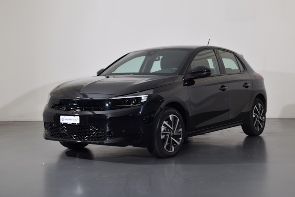 First vehicle image