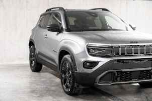 Vehicle image JEEP Avenger 1.2 MHEV Overland 4xe