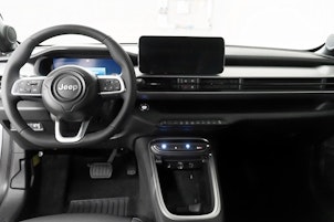 Vehicle image JEEP Avenger 1.2 MHEV Overland 4xe