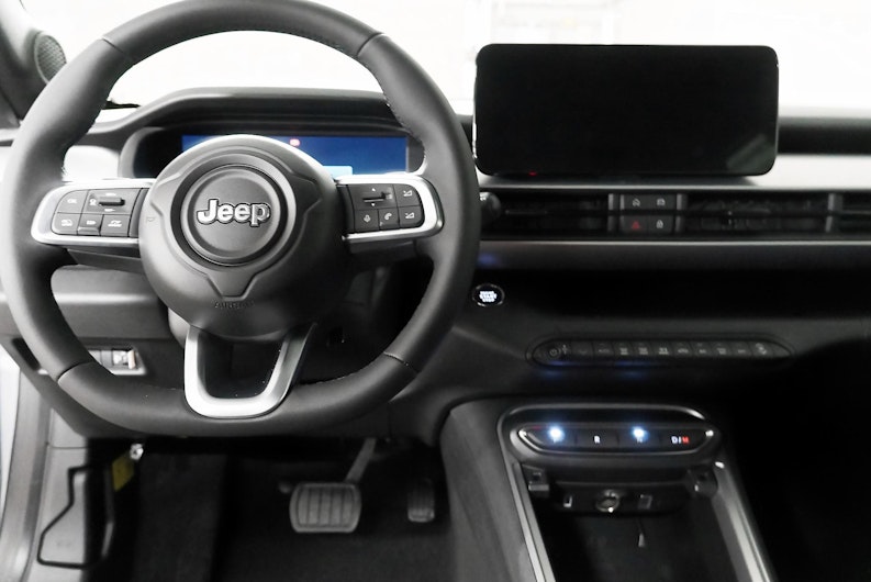 Vehicle image JEEP AVENGER