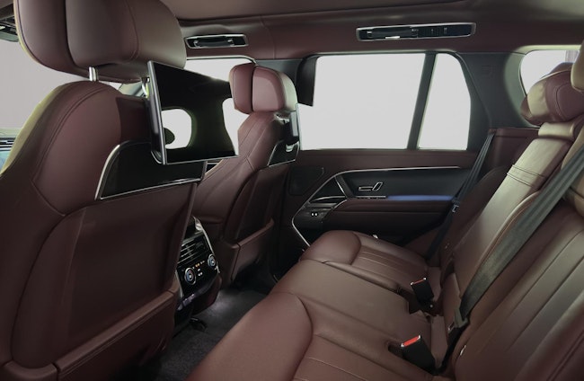 Vehicle image 9 Vehicle image 9