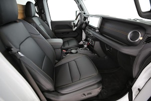 Vehicle image JEEP 2.0 Turbo Sahara Unlimited 4xe